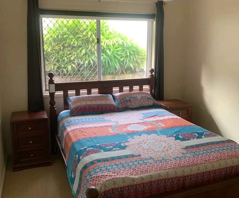 Room in a share house