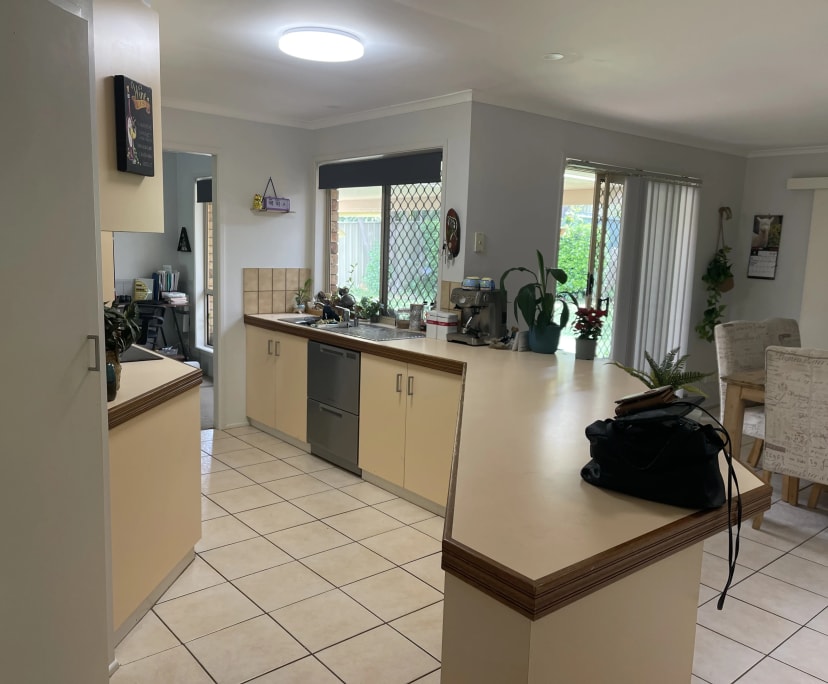 Room for Rent in Kearneys Spring, QLD 170, Unfurn...