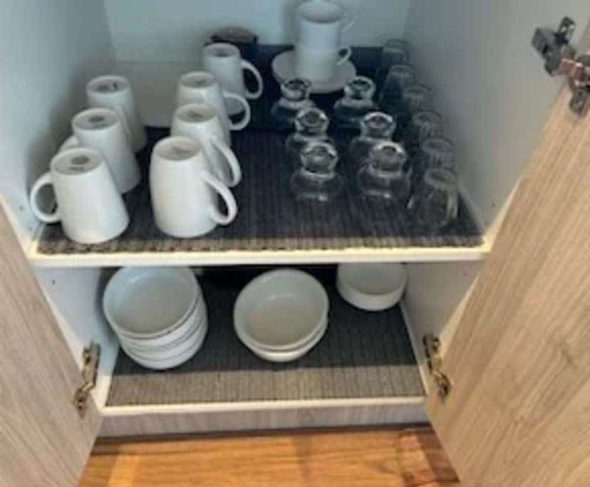 $390, Share-house, 4 bathrooms, Highgate Hill QLD 4101