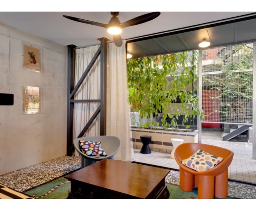 Furnished room in a share house