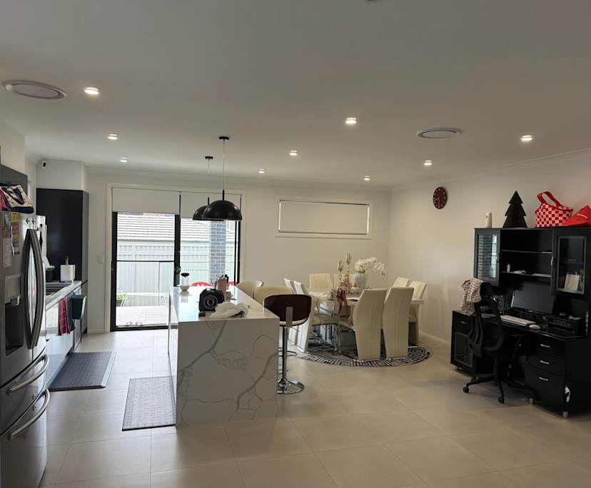 $260, Share-house, 4 bathrooms, Edmondson Park NSW 2174