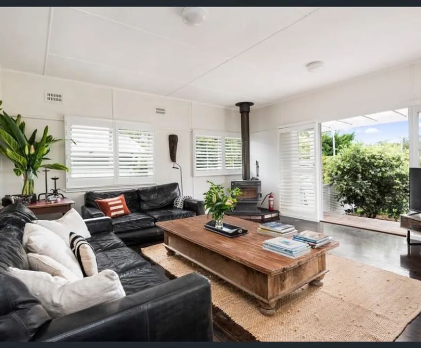 Room in a share house
