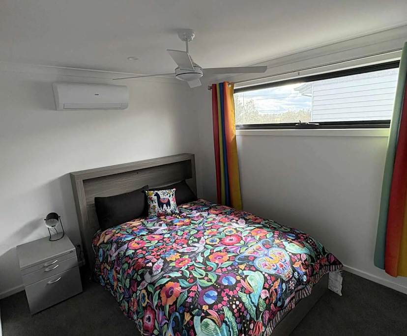$240, Share-house, 3 bathrooms, Laverton VIC 3028