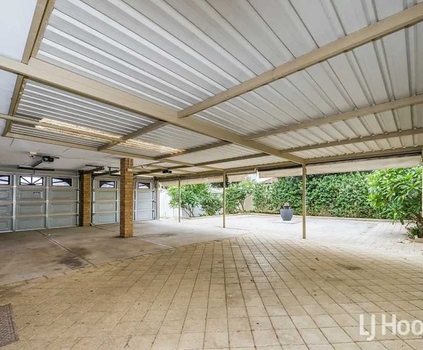 $245, Share-house, 4 bathrooms, Seville Grove WA 6112