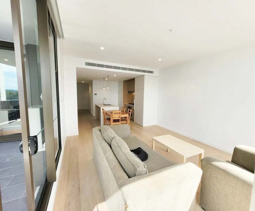 Furnished room in a flatshare