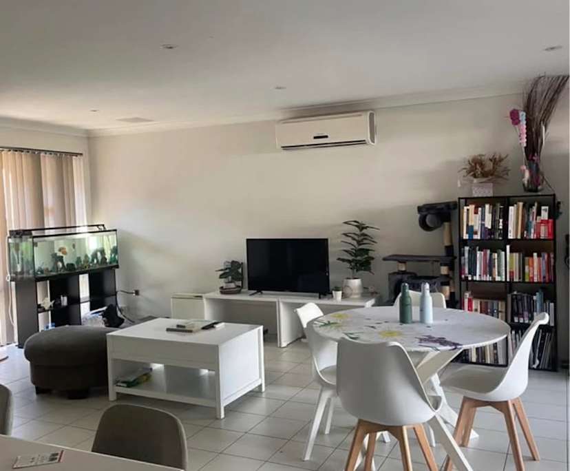 $250, Share-house, 4 bathrooms, Forrestfield WA 6058