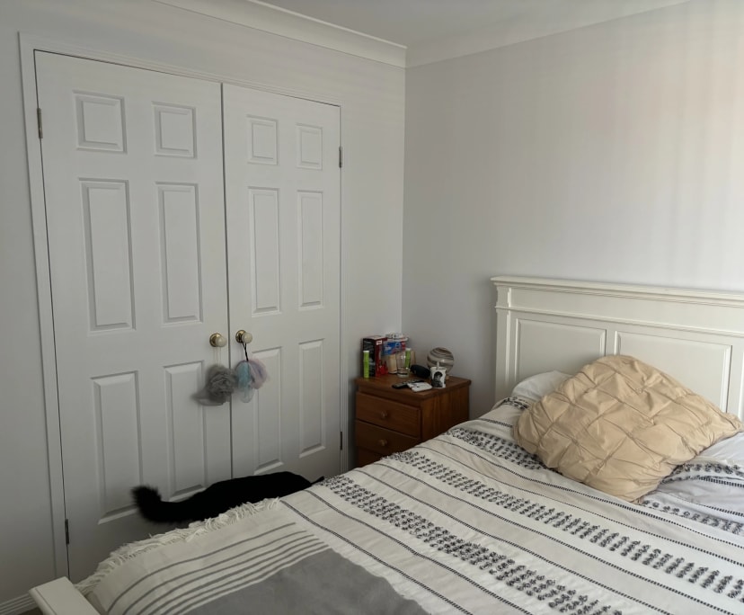 $220, Share-house, 4 bathrooms, Pacific Pines QLD 4211