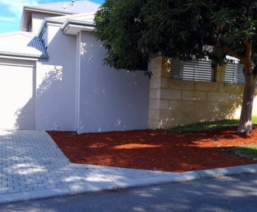 Room in a share house