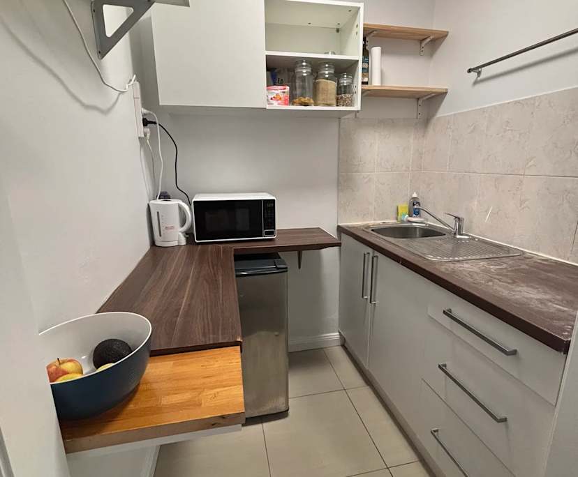 $750, 1-bed, 1 bathroom, Paddington NSW 2021