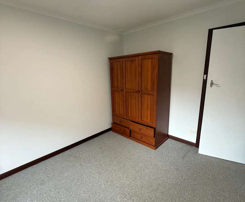 Room in a share house