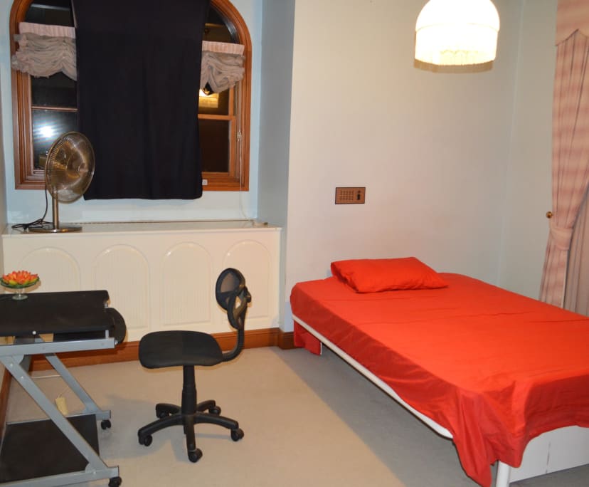 Furnished room in a share house
