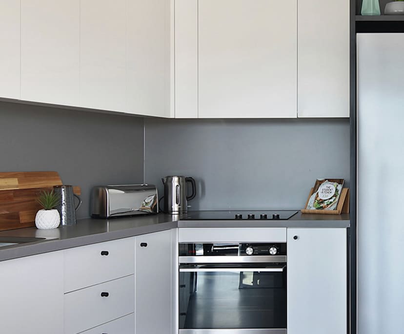 $475, Flatshare, 1 bathroom, Melbourne VIC 3004