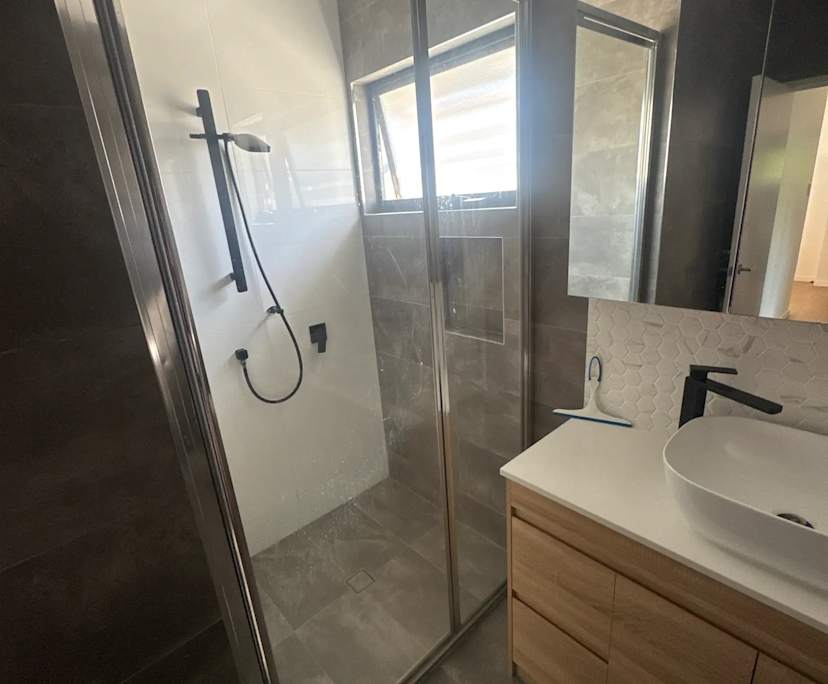 $400, Share-house, 3 bathrooms, Greenslopes QLD 4120