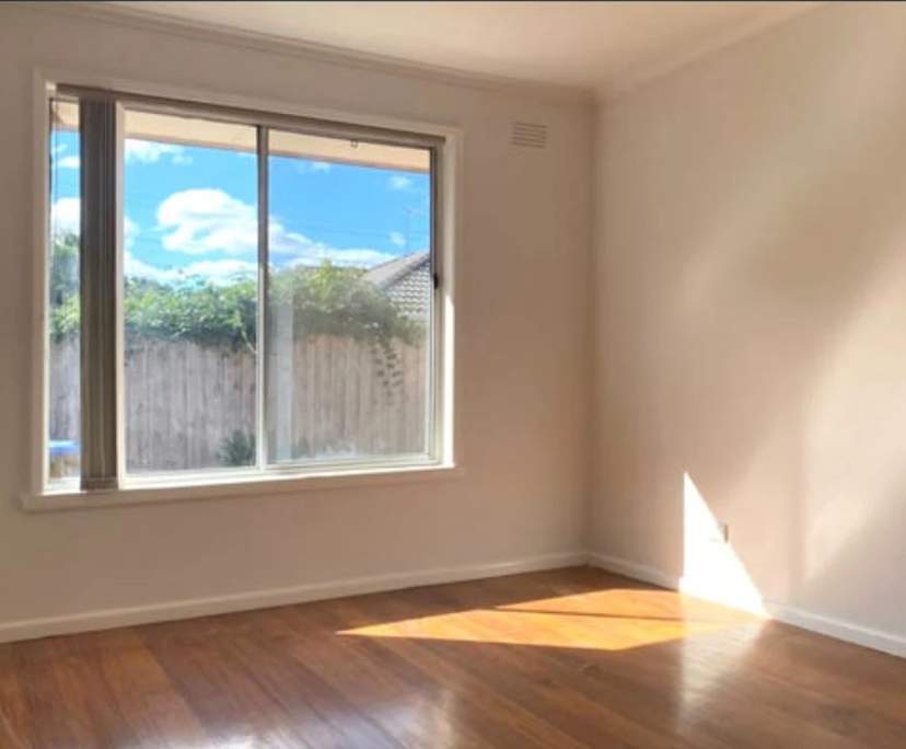 Unfurnished room in a share house