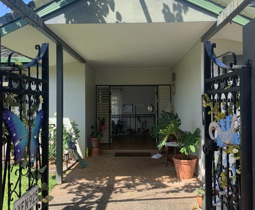 $300-450, Share-house, 2 rooms, Mooroobool QLD 4870, Mooroobool QLD 4870