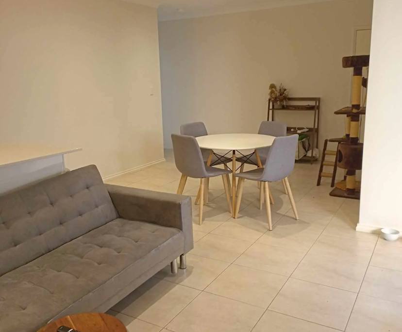 Unfurnished room in a share house