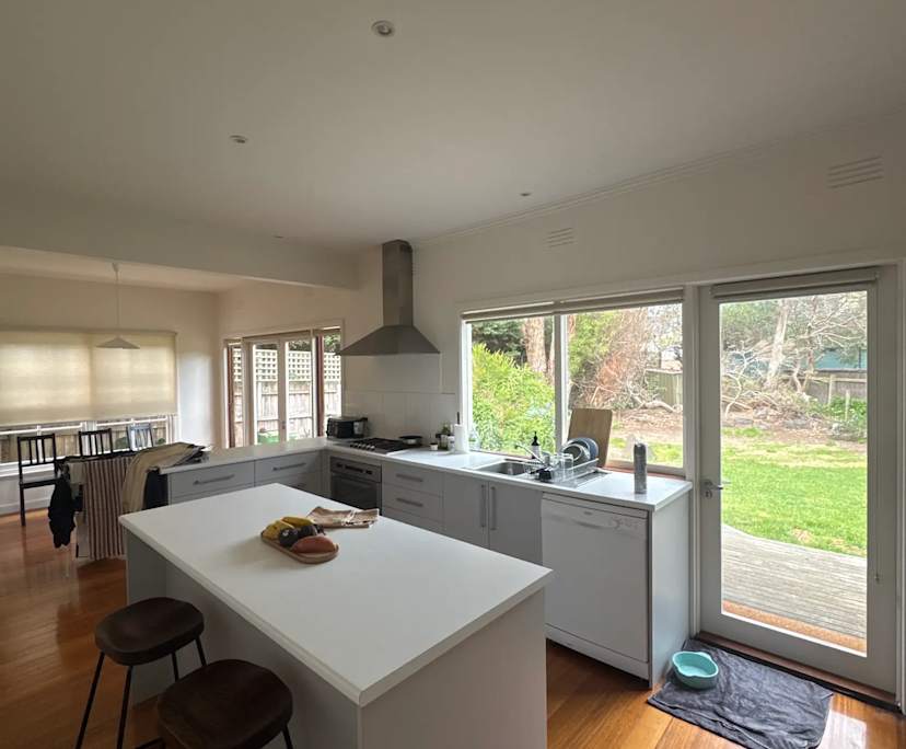 $300, Share-house, 2 bathrooms, Portsea VIC 3944