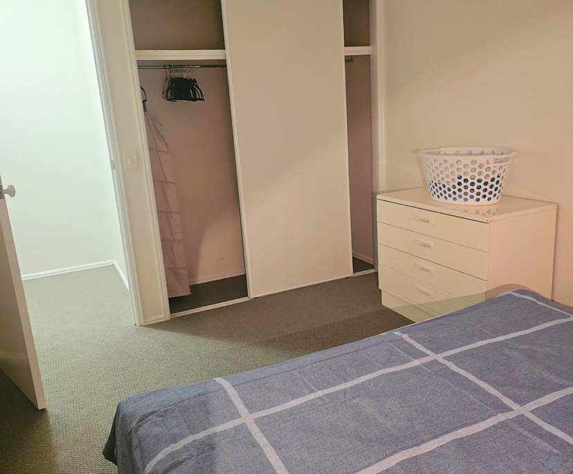 Furnished room with own bathroom