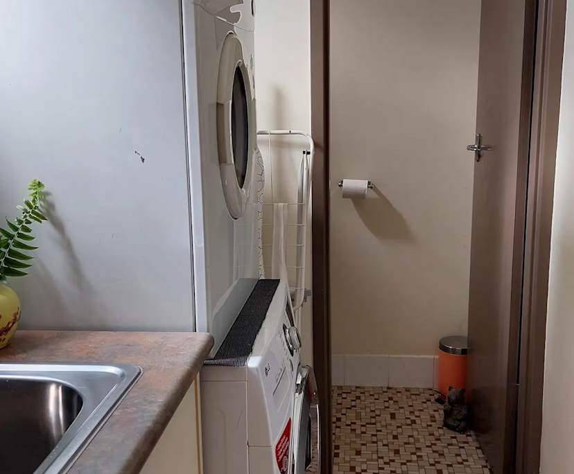 $353, Flatshare, 2 bathrooms, Parkville VIC 3052