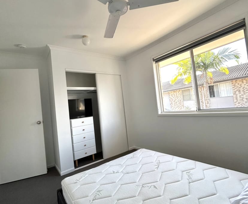 $260, Share-house, 3 bathrooms, Carrara QLD 4211