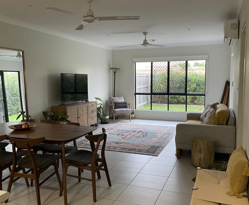 Room for Rent in Smithfield, Cairns 200, Furnishe...