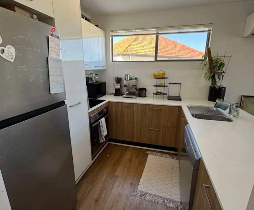 Unfurnished room in a share house