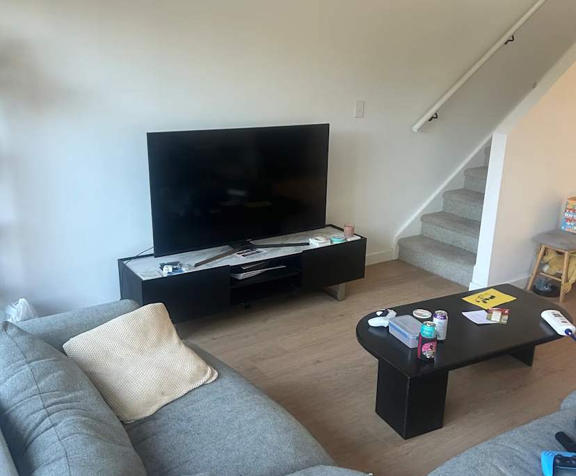 $300, Share-house, 2 bathrooms, Park Holme SA 5043