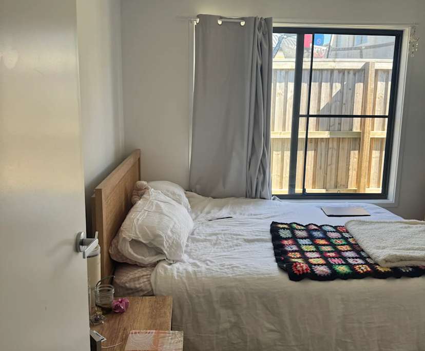 Unfurnished room in a share house
