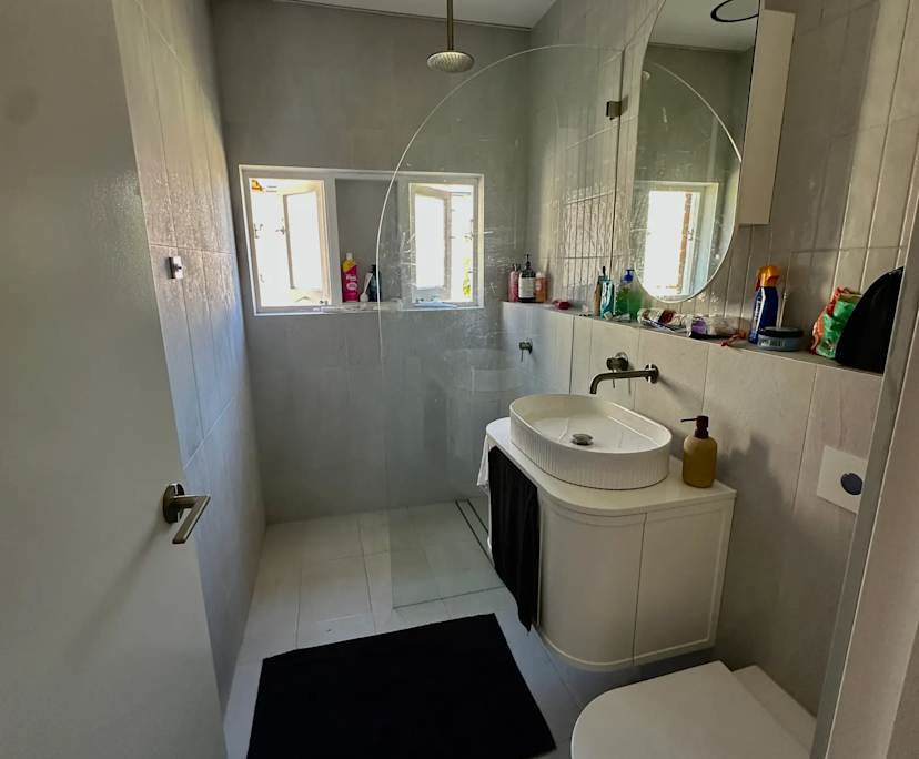 $700, Flatshare, 3 bathrooms, North Bondi NSW 2026