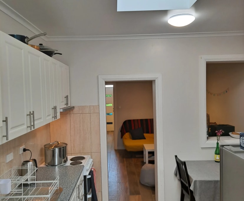 $350, Share-house, 3 bathrooms, Saint Peters NSW 2044