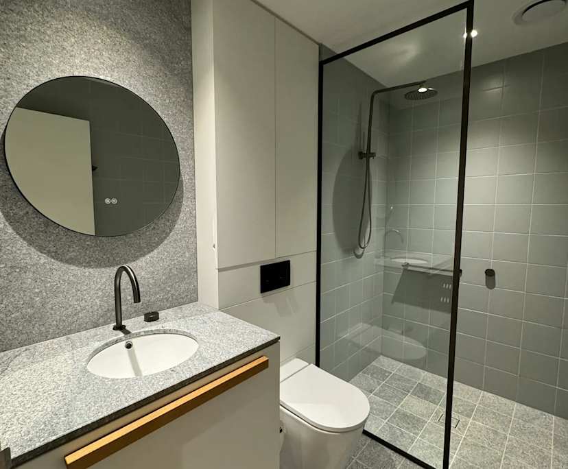 Unfurnished room with own bathroom