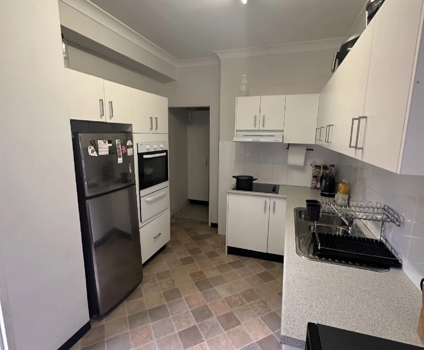 Furnished room in a flatshare