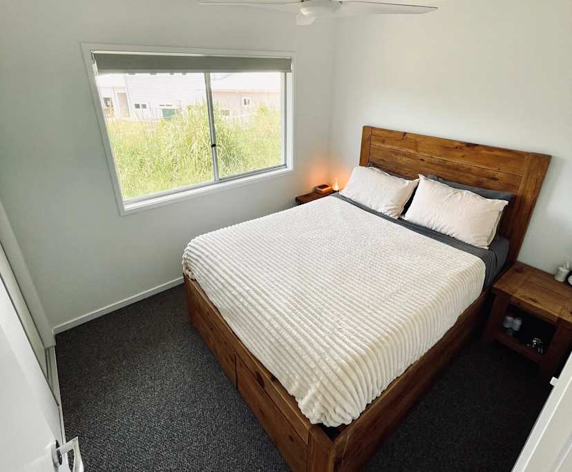 $750, Whole-property, 2 bathrooms, Samford Valley QLD 4520