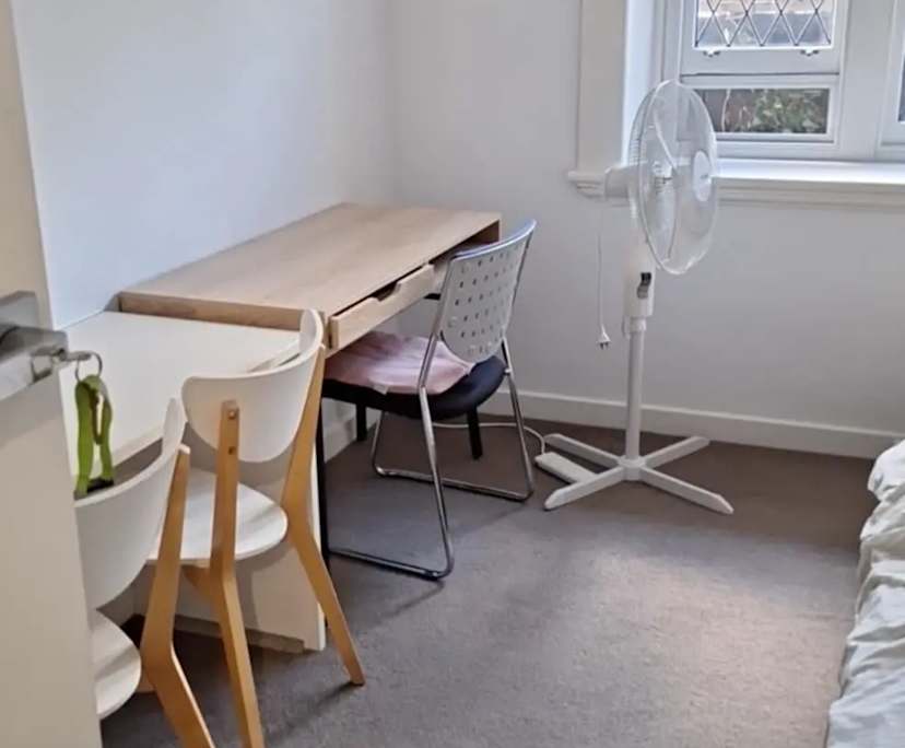 $275, Share-house, 3 bathrooms, Murrumbeena VIC 3163