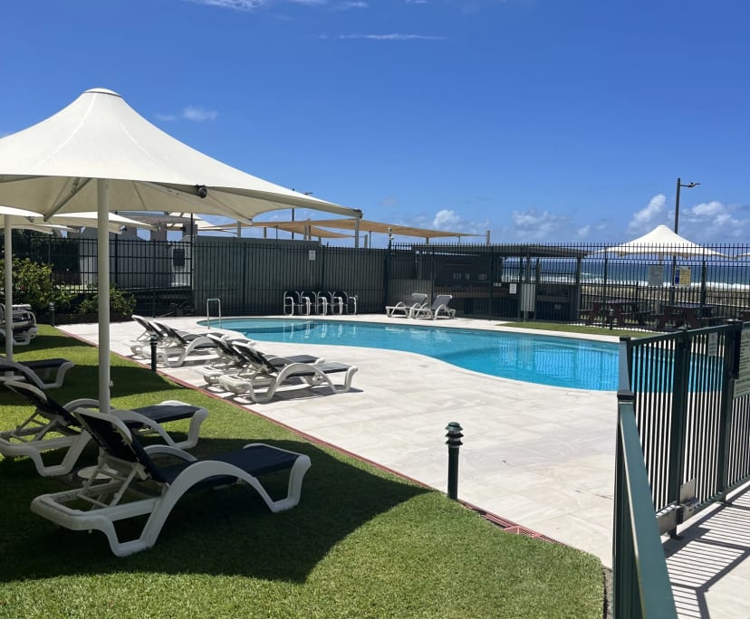 Furnished room in a flatshare