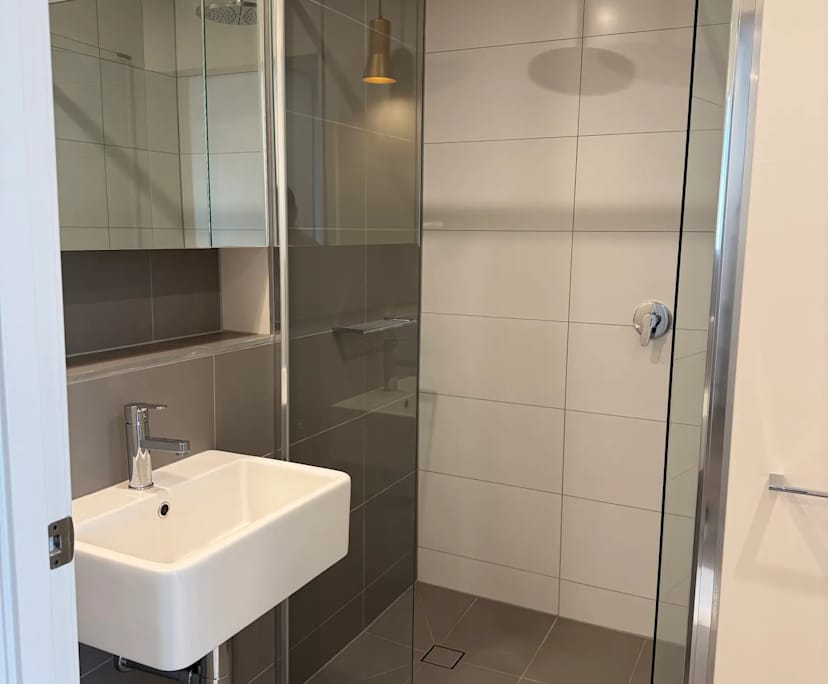 Furnished room with own bathroom