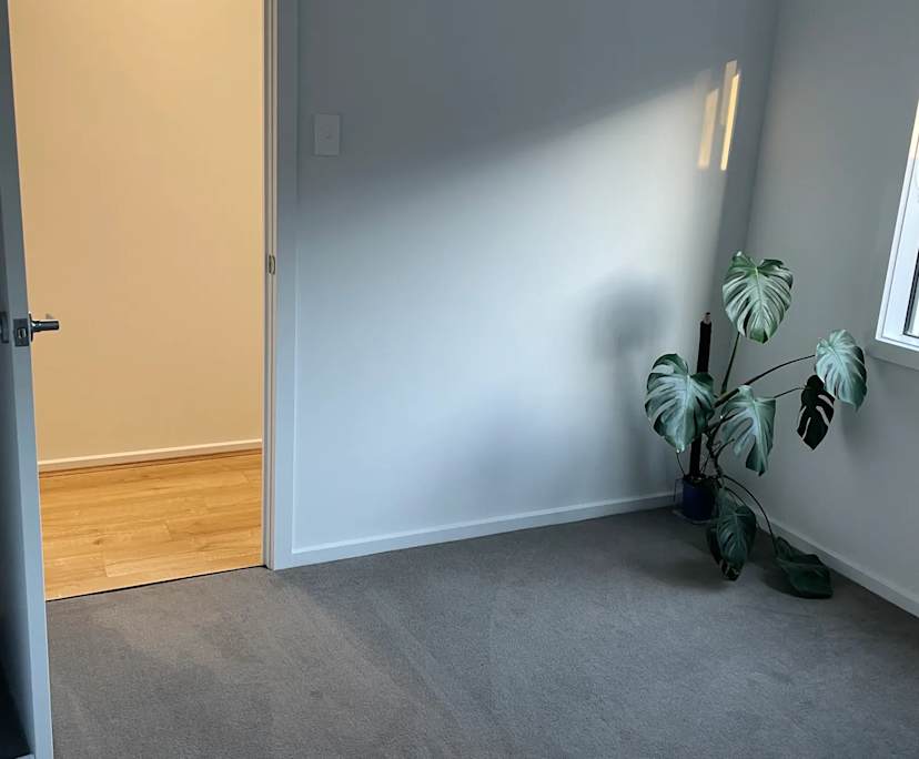 Unfurnished room in a share house