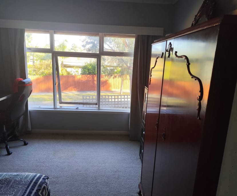 Furnished room in a share house