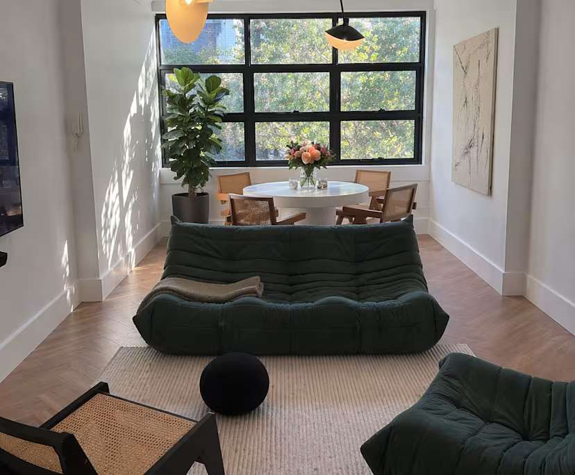 Whole property with 2 rooms for rent