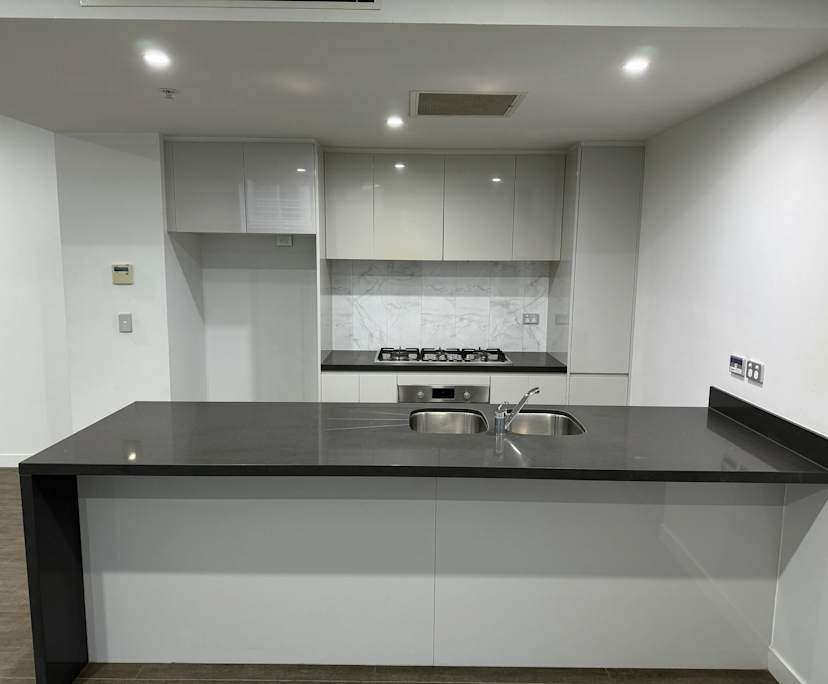 Whole property with 3 rooms for rent