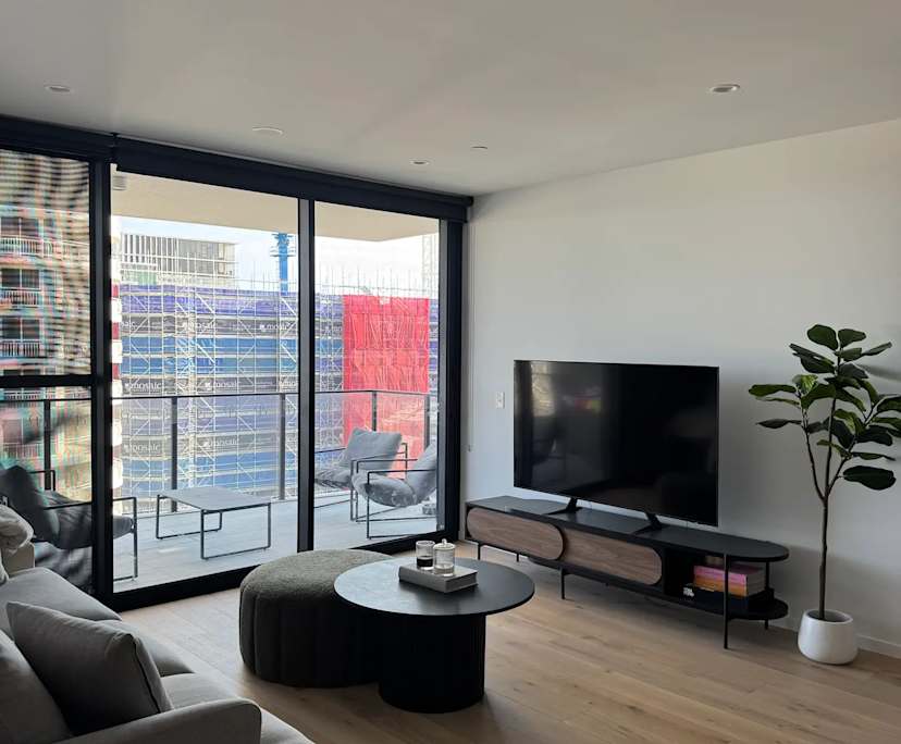 Furnished room with own bathroom