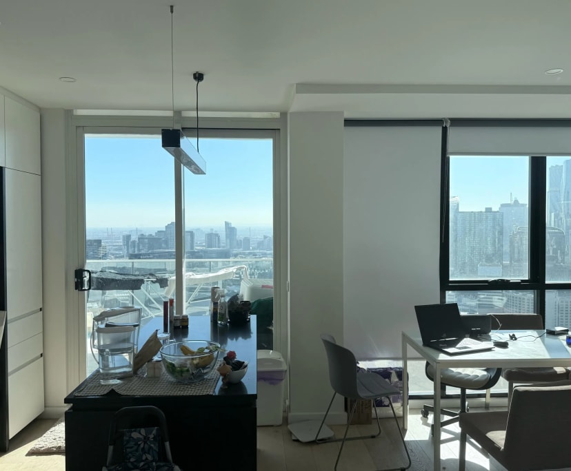 Furnished room in a flatshare