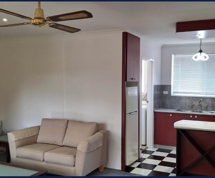 $320, Flatshare, 2 bathrooms, Crestwood NSW 2620