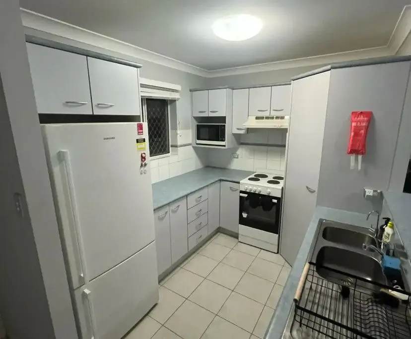 $270, Flatshare, 2 bathrooms, Chermside QLD 4032