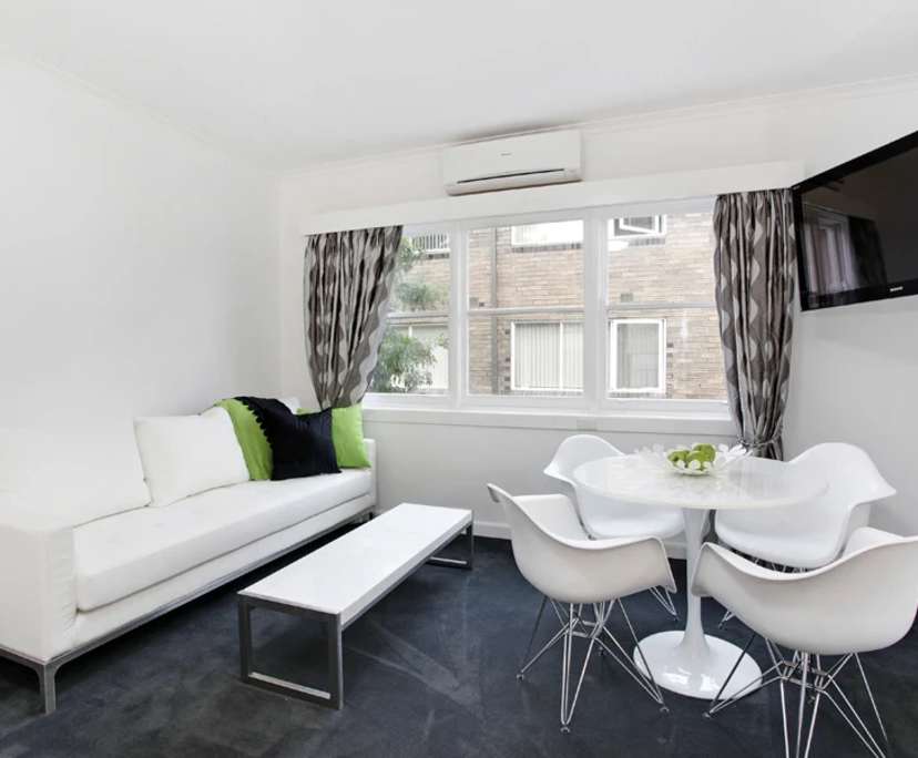 $525, Studio, 1 bathroom, South Yarra VIC 3141