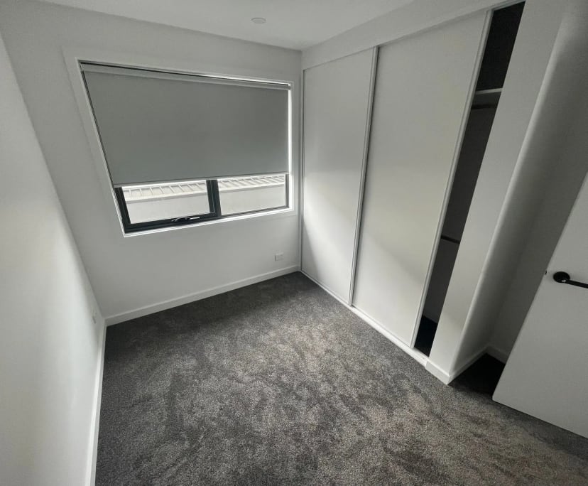 Unfurnished room in a share house