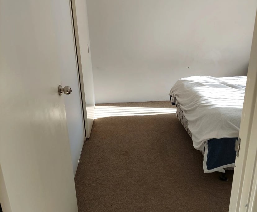 Room for Rent in Queens Park, Perth 200, Unfurnis...