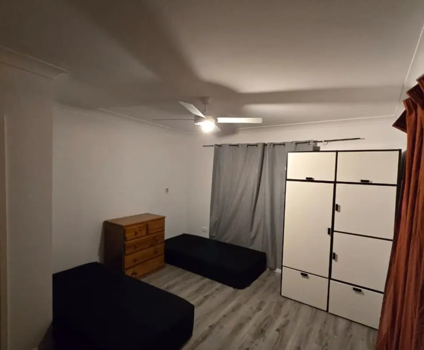 Furnished room in a share house