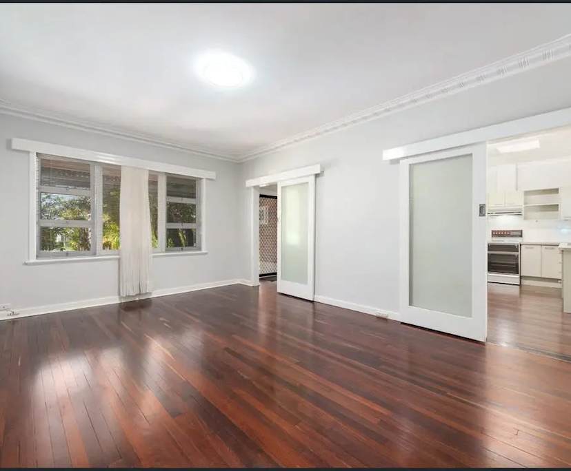 $1,200, Whole-property, 4 bathrooms, Woodlands WA 6018