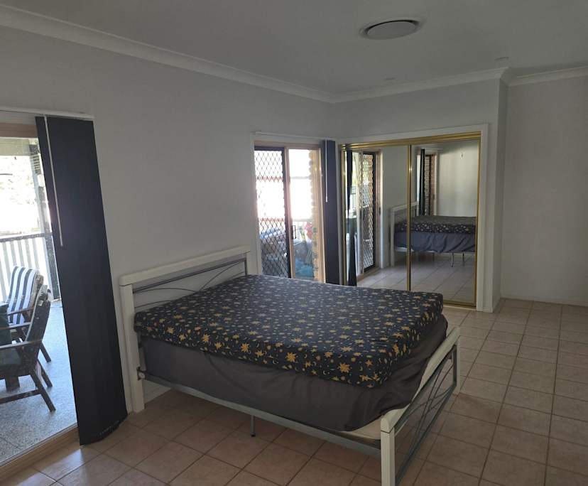 Unfurnished room with own bathroom